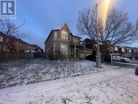 11 Pine Landing Trail in Brampton, ON - Building Photo