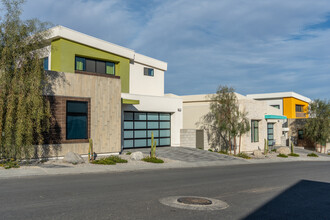 Elan South Palm Springs in Palm Springs, CA - Building Photo - Building Photo