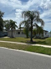 1569 Cambridge Dr in Clearwater, FL - Building Photo - Building Photo