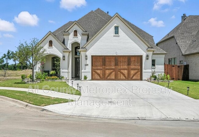 property at 9408 Redstart Ln