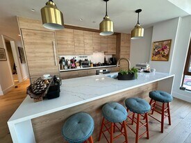 199 Conover St, Unit 2-A in Brooklyn, NY - Building Photo