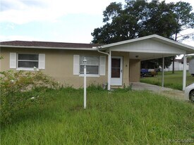 5 New N Ct in Beverly Hills, FL - Building Photo