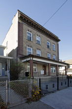 1150 Mary St in Elizabeth, NJ - Building Photo - Building Photo