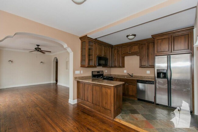 4836 N Paulina St, Unit 4838-1W in Chicago, IL - Foto de edificio - Building Photo