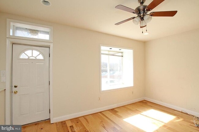 property at 4713 Umbria St