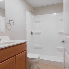 413 S Main St in North Syracuse, NY - Building Photo - Building Photo