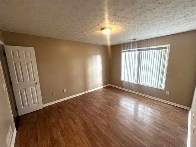 2209 Swan Lake Ct in Grayson, GA - Building Photo - Building Photo