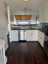 3412 Via Alicante in La Jolla, CA - Building Photo