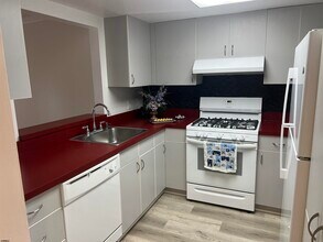 2310 Dolphin Ave in Northfield, NJ - Building Photo - Building Photo