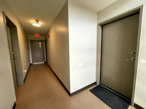 1565 Des Patriotes Rue in Laval, QC - Building Photo - Interior Photo