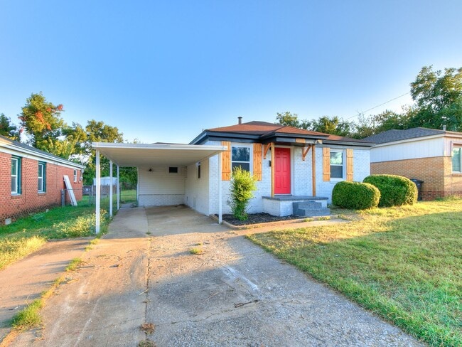 2817 NE Success St in Oklahoma City, OK - Building Photo - Building Photo