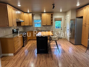 920 Hillcrest St in Placerville, CA - Building Photo - Building Photo