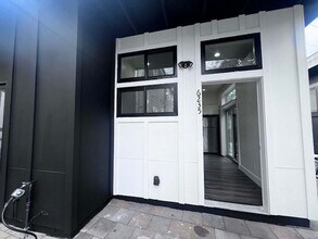 6235 San Pablo Ave in Oakland, CA - Foto de edificio - Building Photo