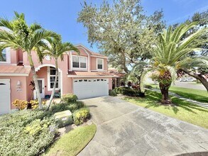 14530 Alejo Ct in Seminole, FL - Foto de edificio - Building Photo