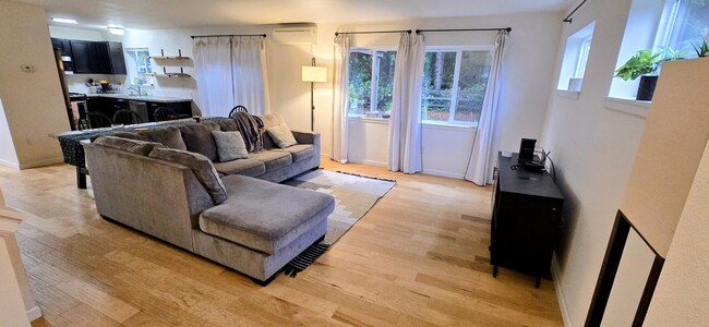 7743 Blarney Stone Pl NW in Bremerton, WA - Building Photo - Building Photo