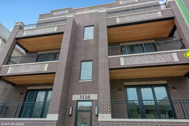 property at 3116 N Clybourn Ave