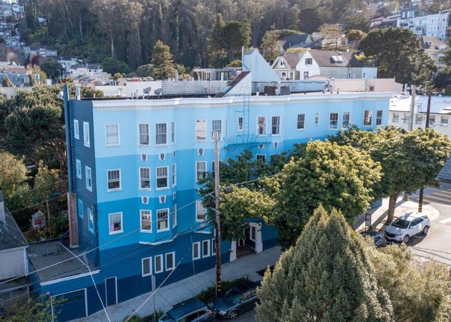 275 Grattan in San Francisco, CA - Building Photo - Primary Photo