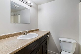 Casablanca Apartments in Regina, SK - Building Photo - Building Photo