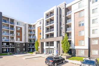 Edgemont Estates in Edmonton, AB - Building Photo - Building Photo