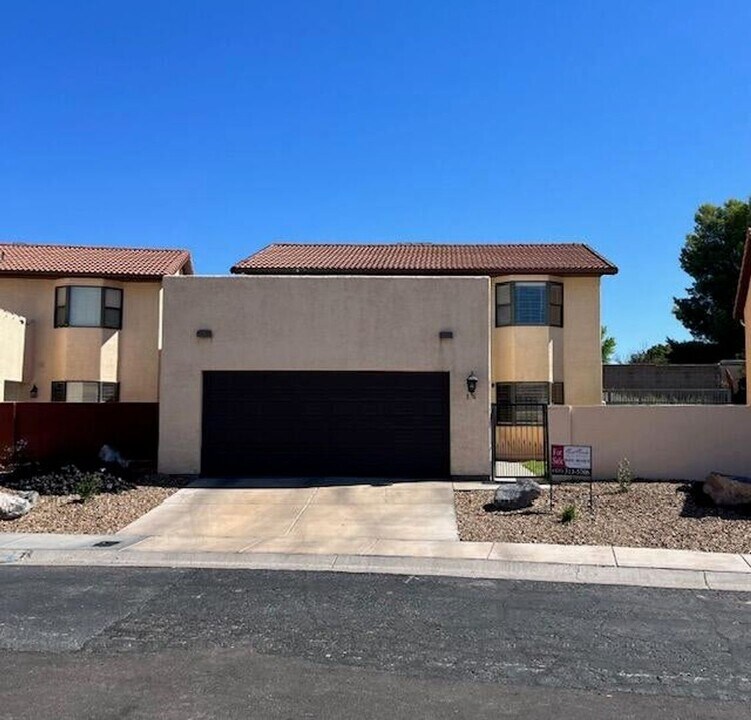 585 Westridge Dr in Saint George, UT - Building Photo