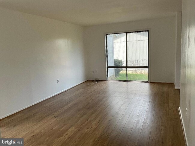 18917 Alpenglow Ln in Brookeville, MD - Building Photo - Building Photo