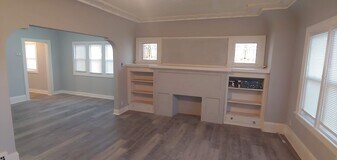 5275 N 34th St in Milwaukee, WI - Building Photo