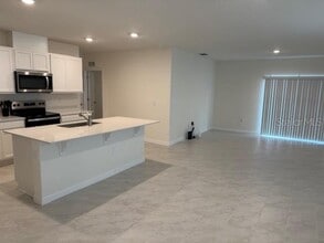 4094 Giorgio Dr in Winter Haven, FL - Building Photo - Building Photo