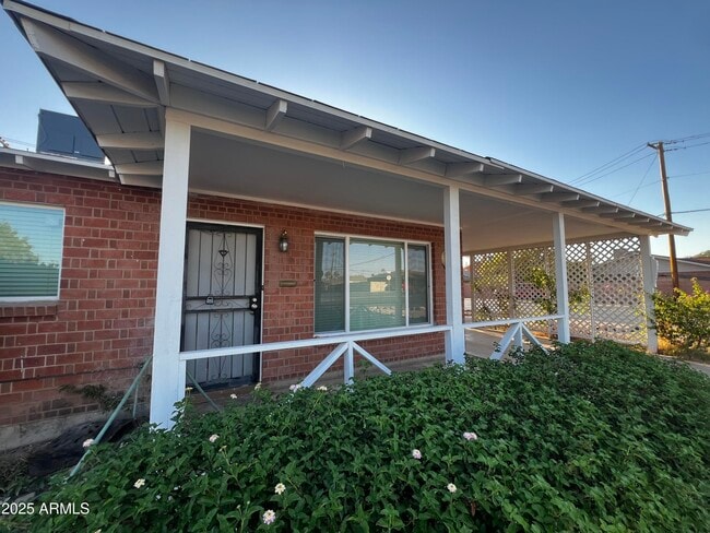 property at 6240 N 31st Ave