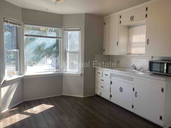 1795 Ulster St in Denver, CO - Building Photo - Building Photo