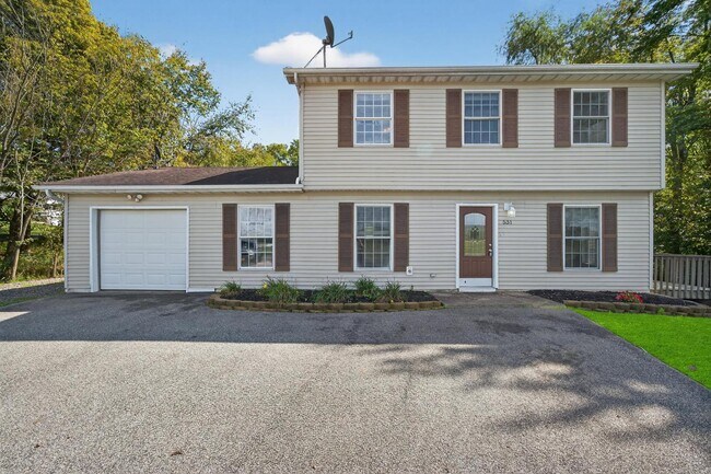 531 NY-211 in Montgomery, NY - Building Photo - Building Photo