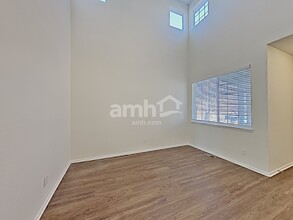 10559 E Abilene St in Commerce City, CO - Building Photo - Building Photo