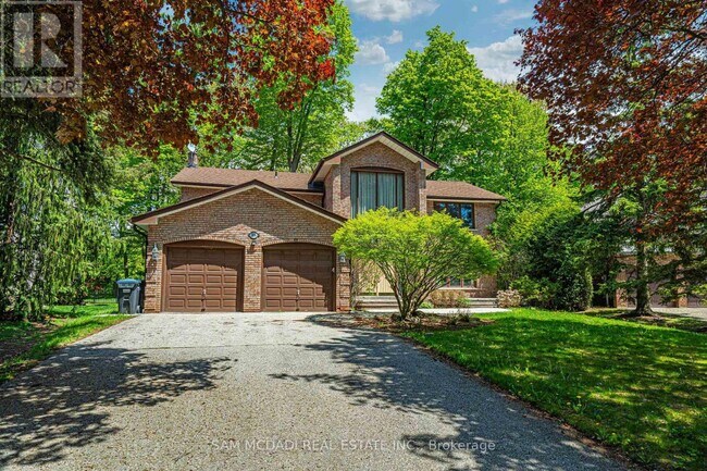 property at 1836 Friar Tuck Ct