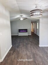 577 Bevers Ln in Valley View, TX - Building Photo - Building Photo