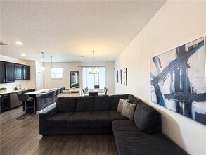 4736 Tribute Trail in Kissimmee, FL - Foto de edificio - Building Photo