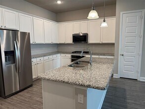 1922 Renwick Dr in Celina, TX - Foto de edificio - Building Photo
