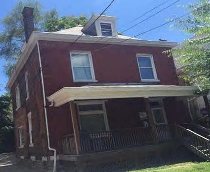 2422 W Clifton Ave in Cincinnati, OH - Building Photo