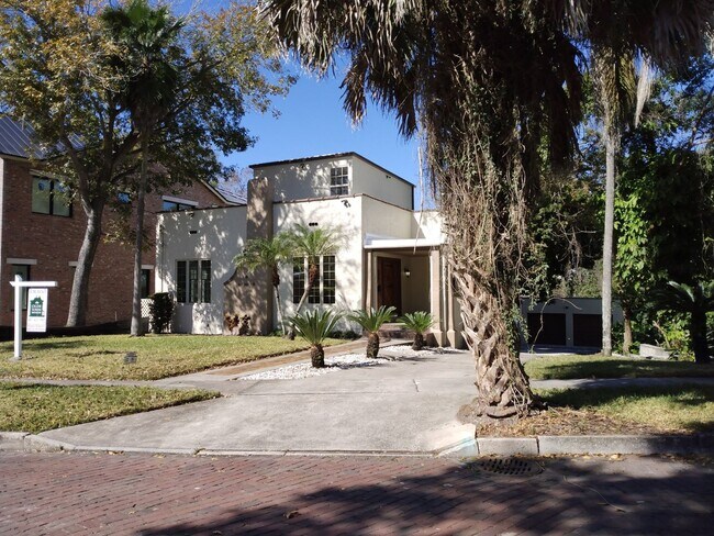 721 Terrace Blvd in Orlando, FL - Building Photo - Building Photo
