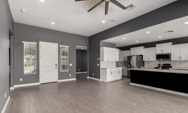 38114 W San Clemente St in Maricopa, AZ - Building Photo - Building Photo