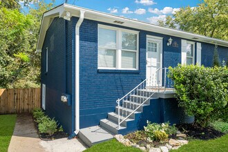 2112 Sanborn Dr, Unit A in Nashville, TN - Building Photo - Building Photo