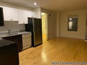 40 Boylston St, Unit 607 in Boston, MA - Building Photo - Building Photo