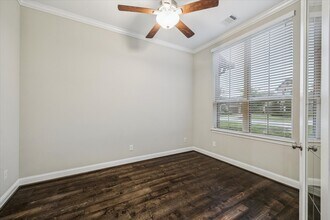 17322 Legend Creek Ct in Tomball, TX - Foto de edificio - Building Photo