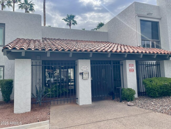 3313 N 68th St in Scottsdale, AZ - Foto de edificio - Building Photo