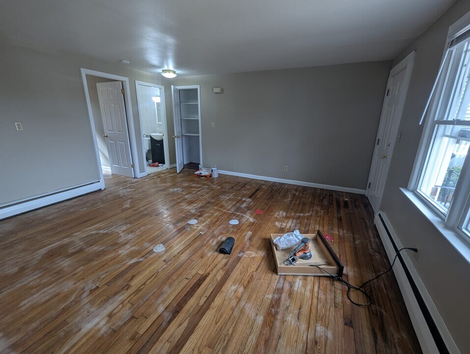 512 Main St in West Haven, CT - Foto de edificio