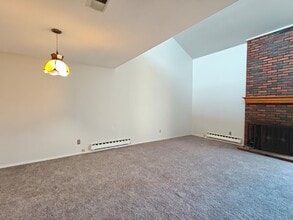 906 Bromley Estate in Pine Hill, NJ - Building Photo - Building Photo