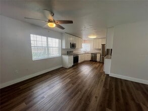 2377 Starlite Ln in Port Charlotte, FL - Building Photo - Building Photo