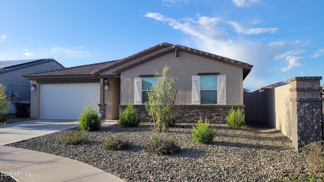 property at 15998 W Smoketree Dr