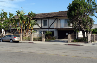 229 W Regent St Apartments