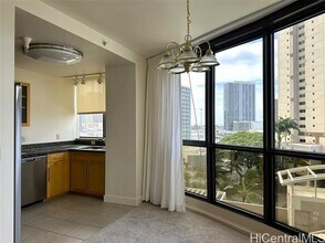 600 Queen St in Honolulu, HI - Foto de edificio - Building Photo