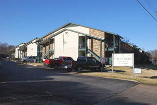 Autumn Brook Apartments in Dallas, TX - Foto de edificio - Building Photo