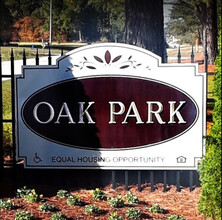 Oak Park Apartments in Four Oaks, NC - Building Photo - Building Photo